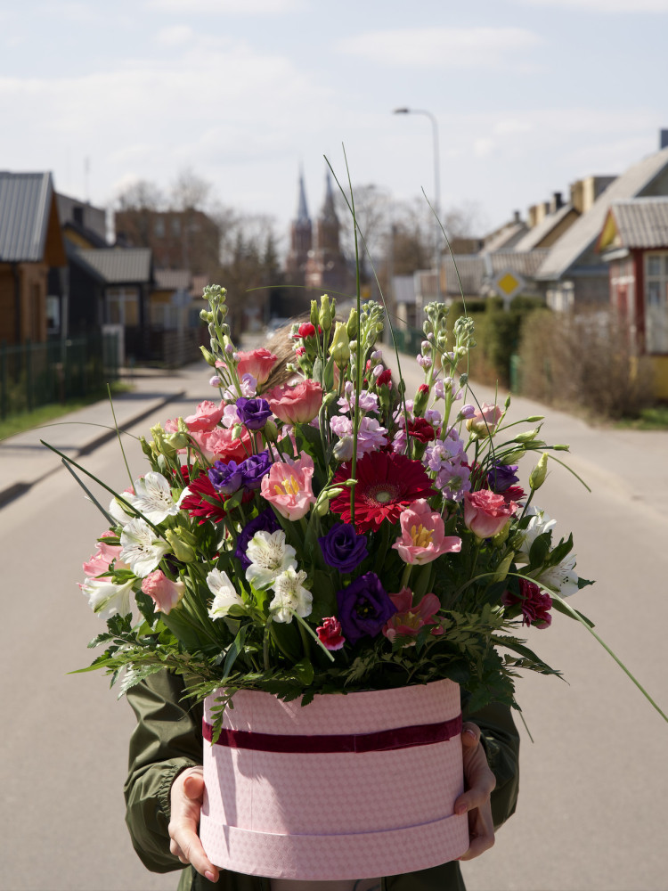 Orchidėja, L. Meškauskienės parduotuvė