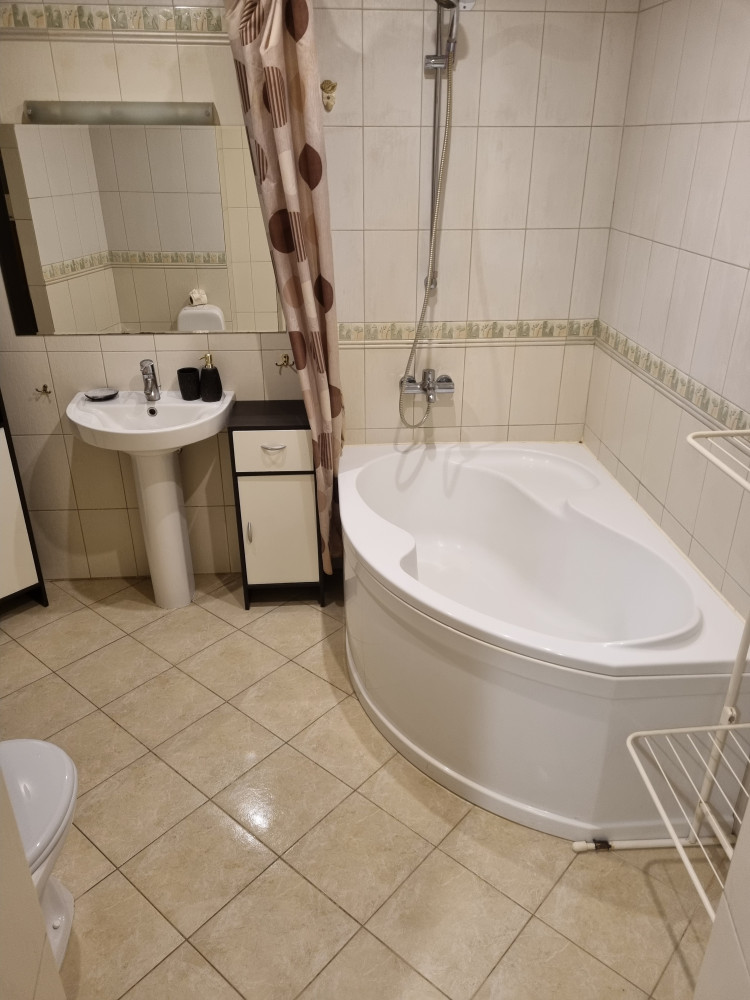 Aisidos švara, MB