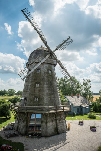 "Rožmalas", viešbutis, restoranas, vestuvių vieta Bauskėje